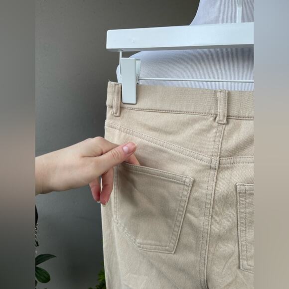 ☘️ Uniqlo Heattech Stretchy Leggings/ Jeggings in Cream/ Beige/ Eggshell C… - Picture 8 of 12